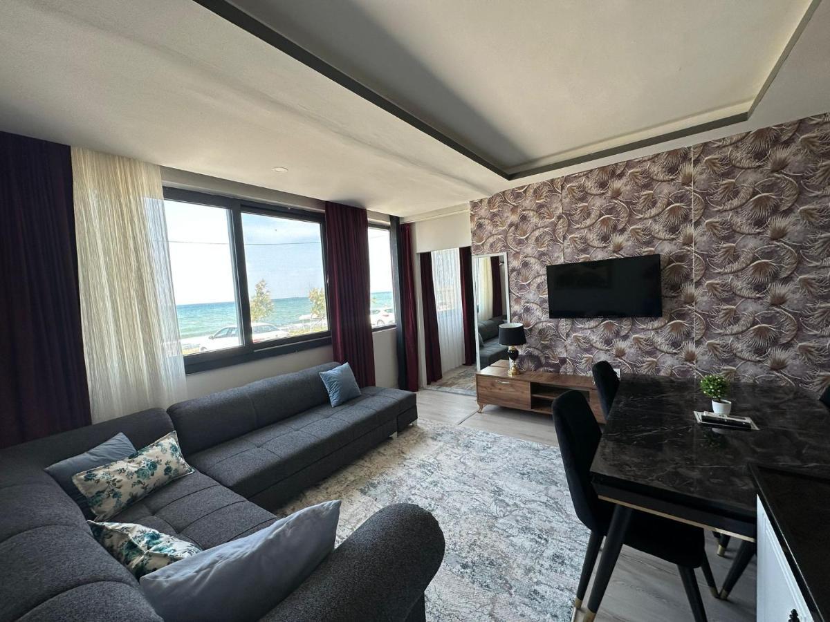 Comfort Suites Urla Измир Екстериор снимка